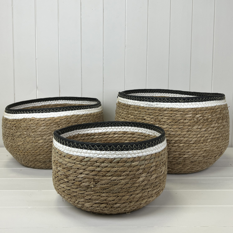 Black/Natural Seagrass Rimmed Set of Three Storage Baskets detail page